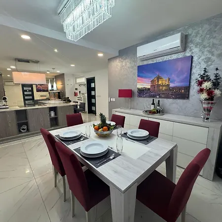 Apartment 4, Mit 2 Schlafzimmern Und Meerblick